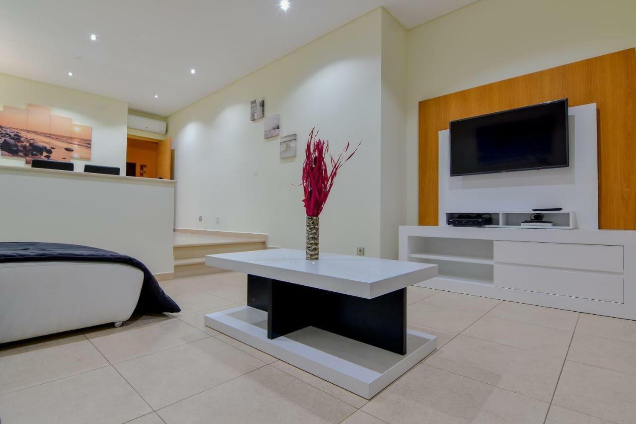 Stunning Villa With Pool Албуфейра Екстериор снимка